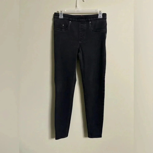 SPANX Jean-ish Ankle Leggings Size Medium Slimming Jeggings Black Pull On - Picture 1 of 8